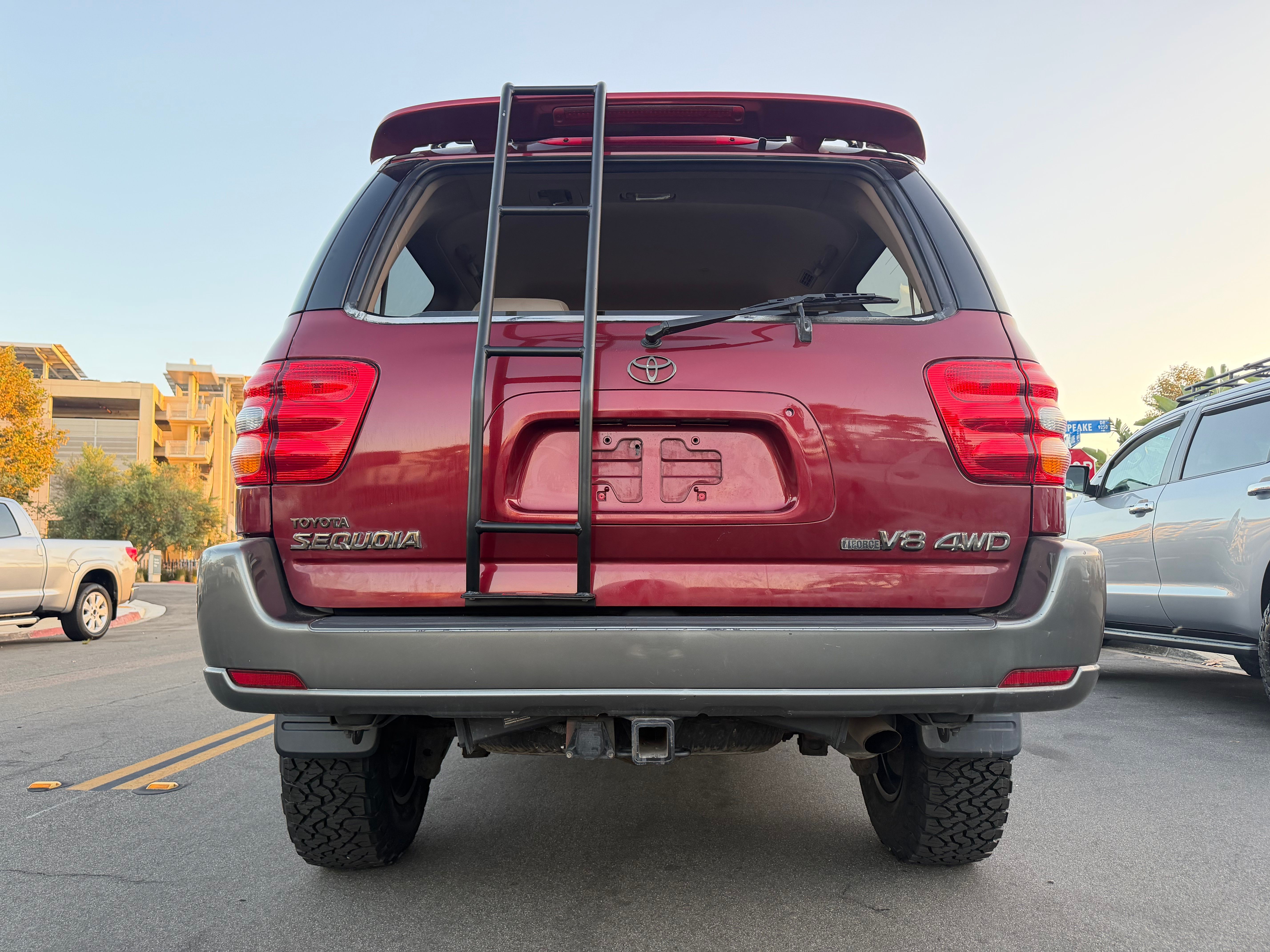 Used 2003 Toyota Sequoia 4WD SR5 image 8