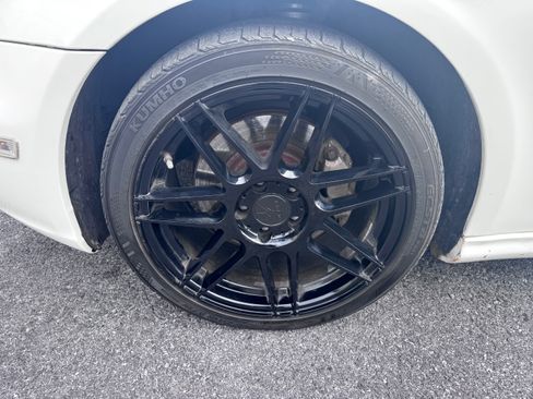 Used 2008 Mercedes-Benz CLS 550 image 10