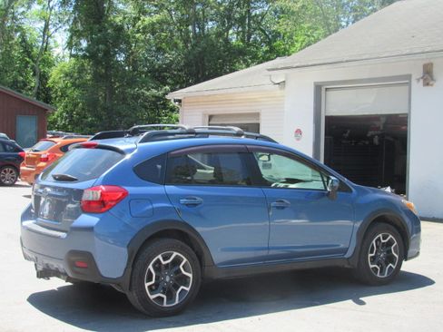 Used 2016 Subaru Crosstrek 2.0i Premium AWD/4WD image 7