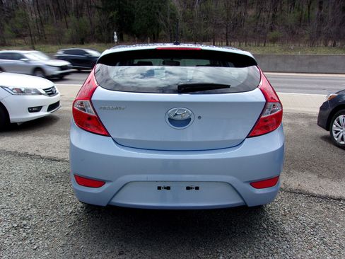 Used 2014 Hyundai Accent SE image 6