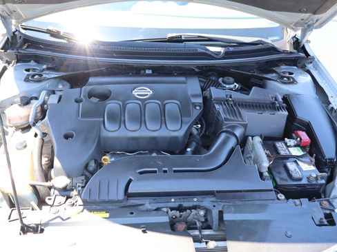 Used 2012 Nissan Altima 2.5 FWD image 28