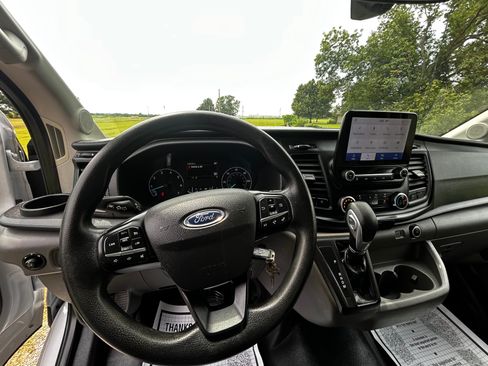 Used 2021 Ford Transit 350 DRW RWD image 16