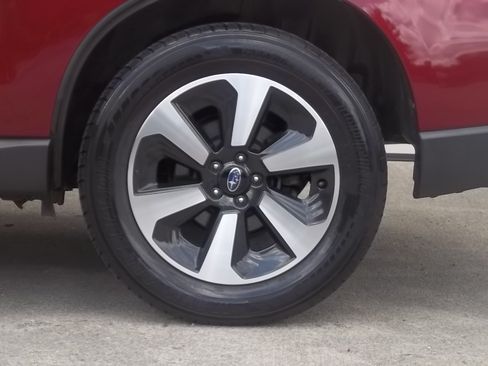 Used 2018 Subaru Forester 2.5i Premium image 15