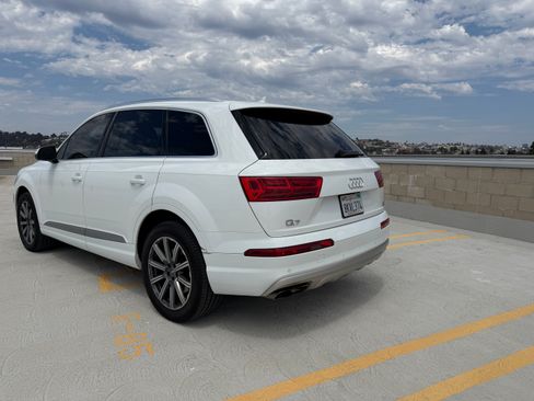Used 2017 Audi Q7 3.0T Premium Plus AWD/4WD image 3