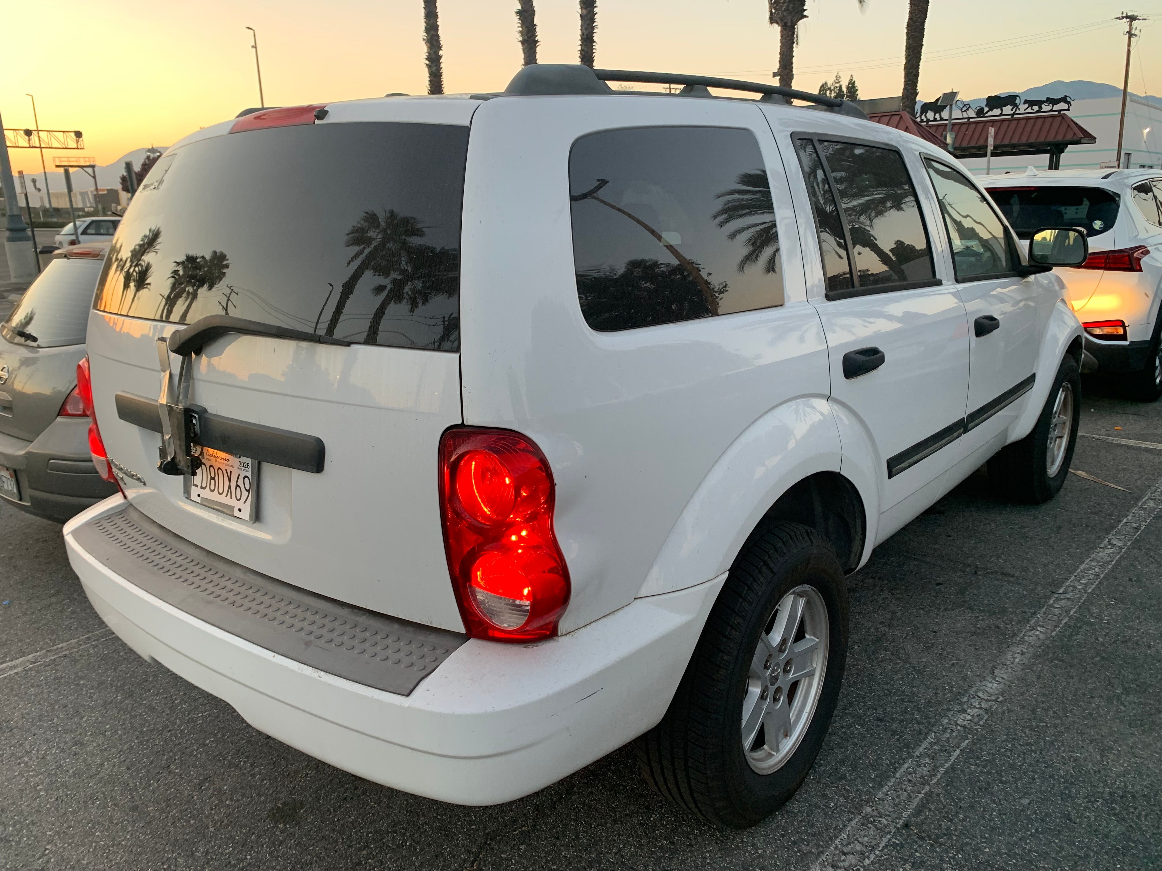 Used 2007 Dodge Durango 2WD SXT image 1