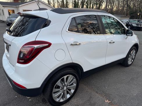 Used 2017 Buick Encore Preferred image 4