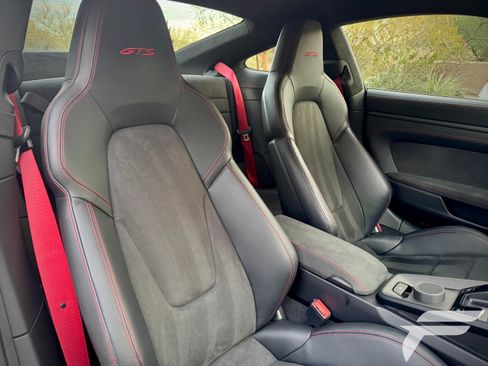 Used 2022 Porsche 911 Carrera GTS image 50