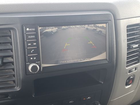 Used 2021 Nissan NV 2500 High Roof RWD image 18