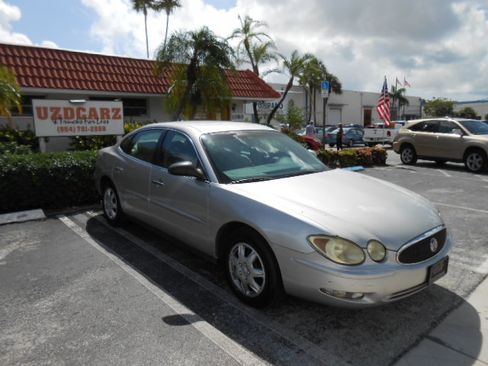 Used 2007 Buick LaCrosse CX FWD image 23