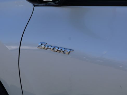 Used 2008 Toyota Highlander Sport image 12