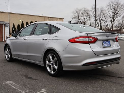 Used 2013 Ford Fusion SE image 6