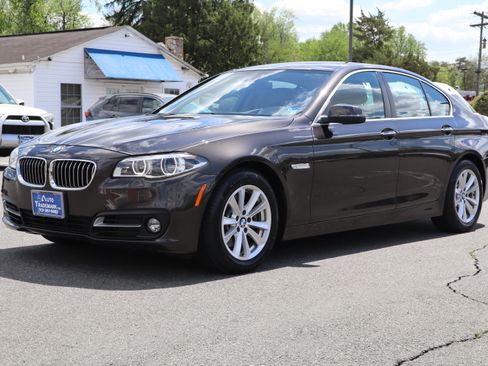 Used 2015 BMW 528i xDrive image 4
