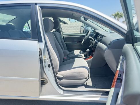 Used 2006 Toyota Corolla CE FWD image 18