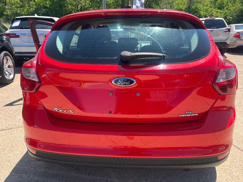 Used 2014 Ford Focus SE FWD image 11