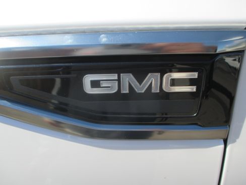 Used 2021 GMC Yukon AT4 Ultimate image 19