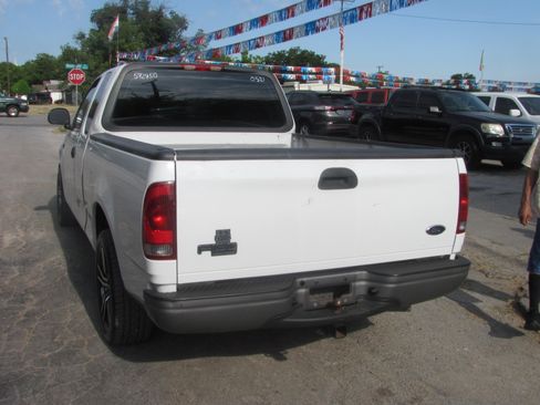 Used 2004 Ford F150 image 3