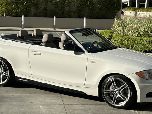 Used 2013 BMW 135is image 89