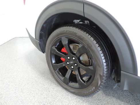 Used 2023 Ford Explorer 4WD ST image 14