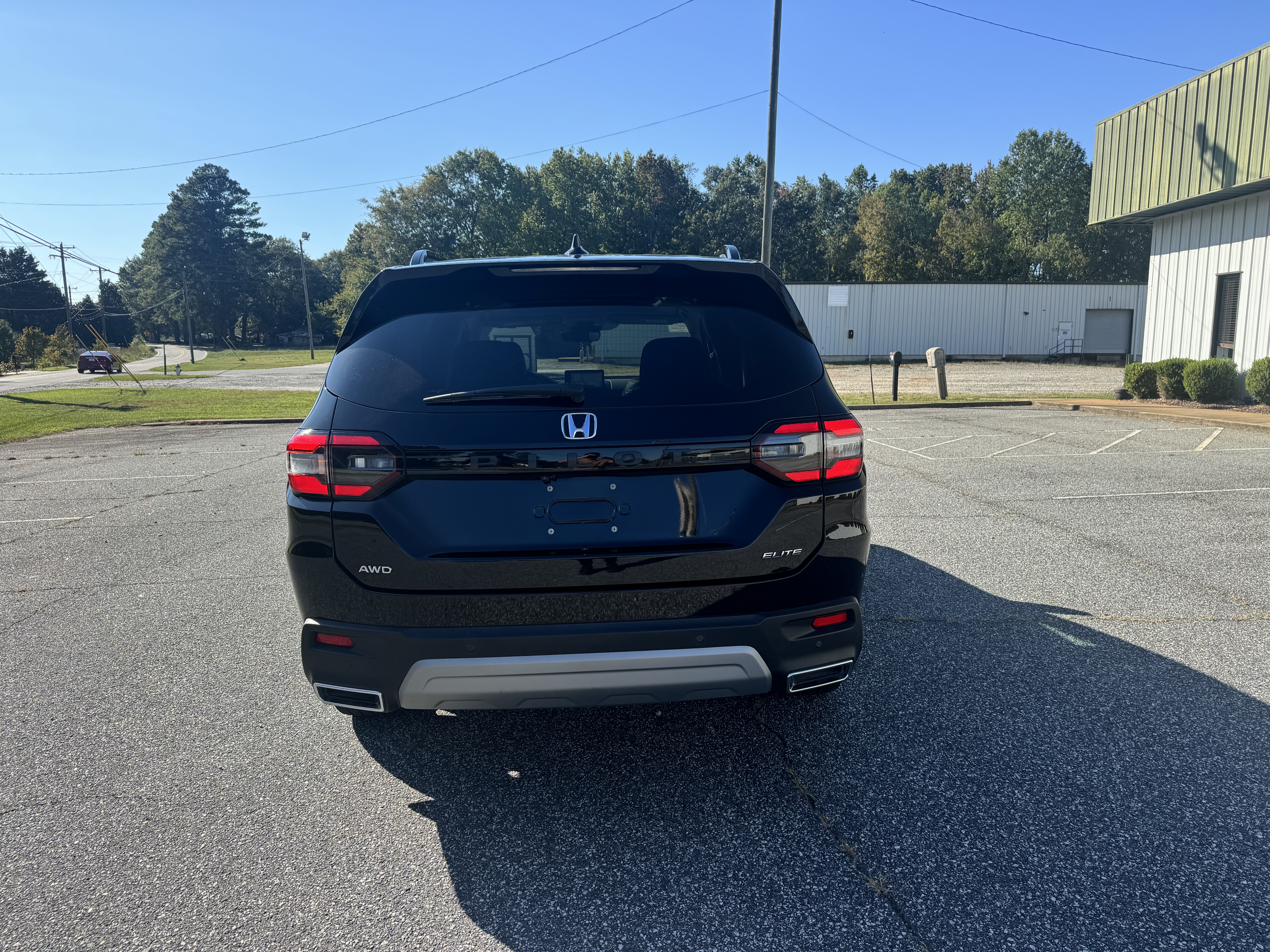 Used 2023 Honda Pilot Elite image 7