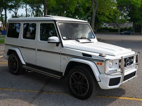 Used 2017 Mercedes-Benz G 63 AMG image 1