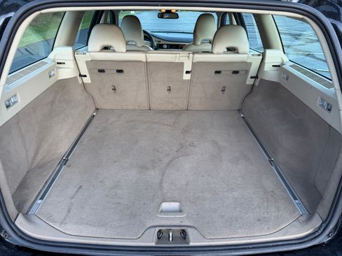 Used 2009 Volvo V70 UNAVAIL FWD image 29
