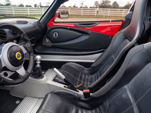 Used 2005 Lotus Elise image 20