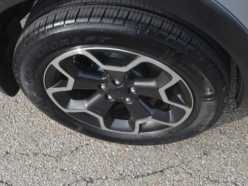 Used 2013 Subaru XV Crosstrek 2.0i Limited image 23