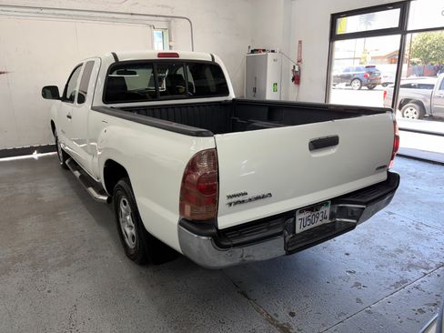Used 2005 Toyota Tacoma 2WD Access Cab image 5