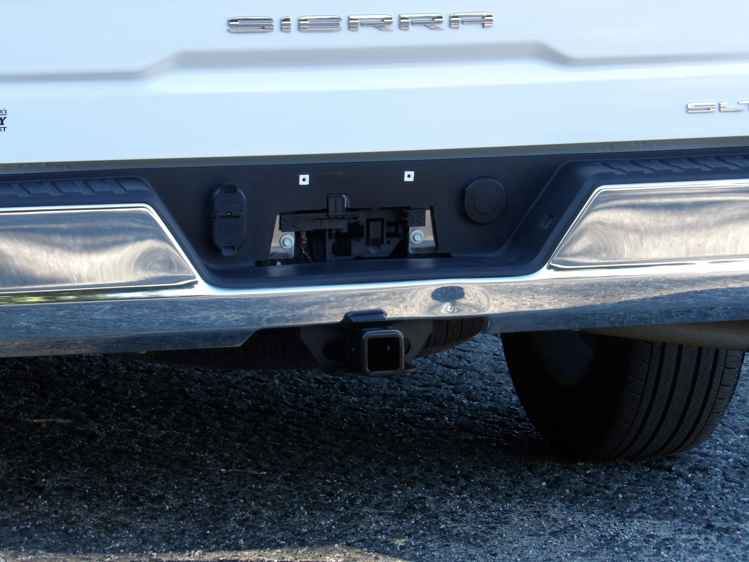 Used 2026 GMC Sierra 1500 4x4 Crew Cab SLT image 13