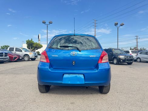 Used 2008 Toyota Yaris 2-Door Hatchback FWD image 7