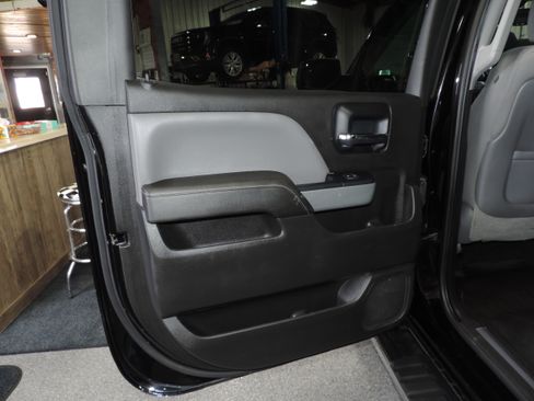 Used 2014 Chevrolet Silverado 1500 LT Z71 image 36