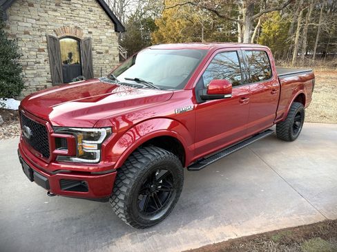 Used 2018 Ford F150 Lariat image 1