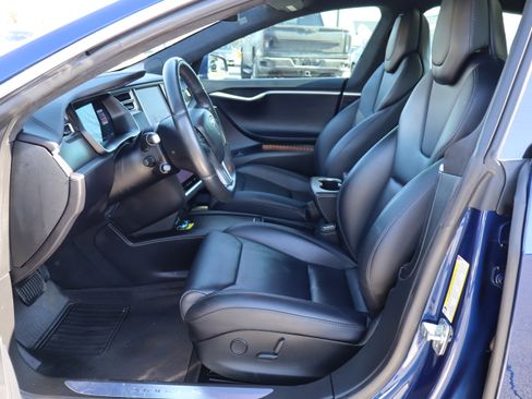 Used 2018 Tesla Model S 100D image 16