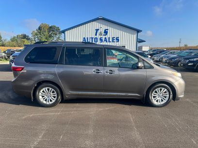 Used 2017 Toyota Sienna XLE
