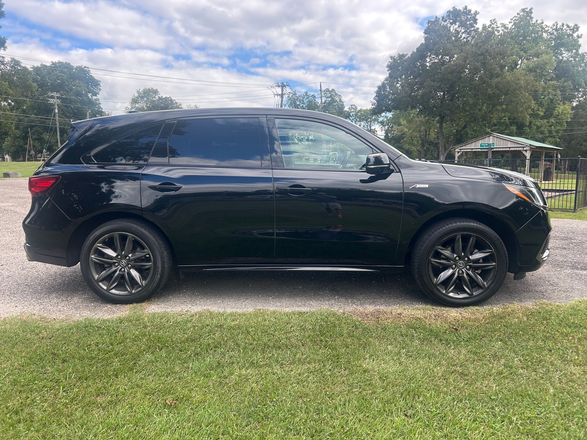 Used 2020 Acura MDX SH-AWD A-Spec image 1