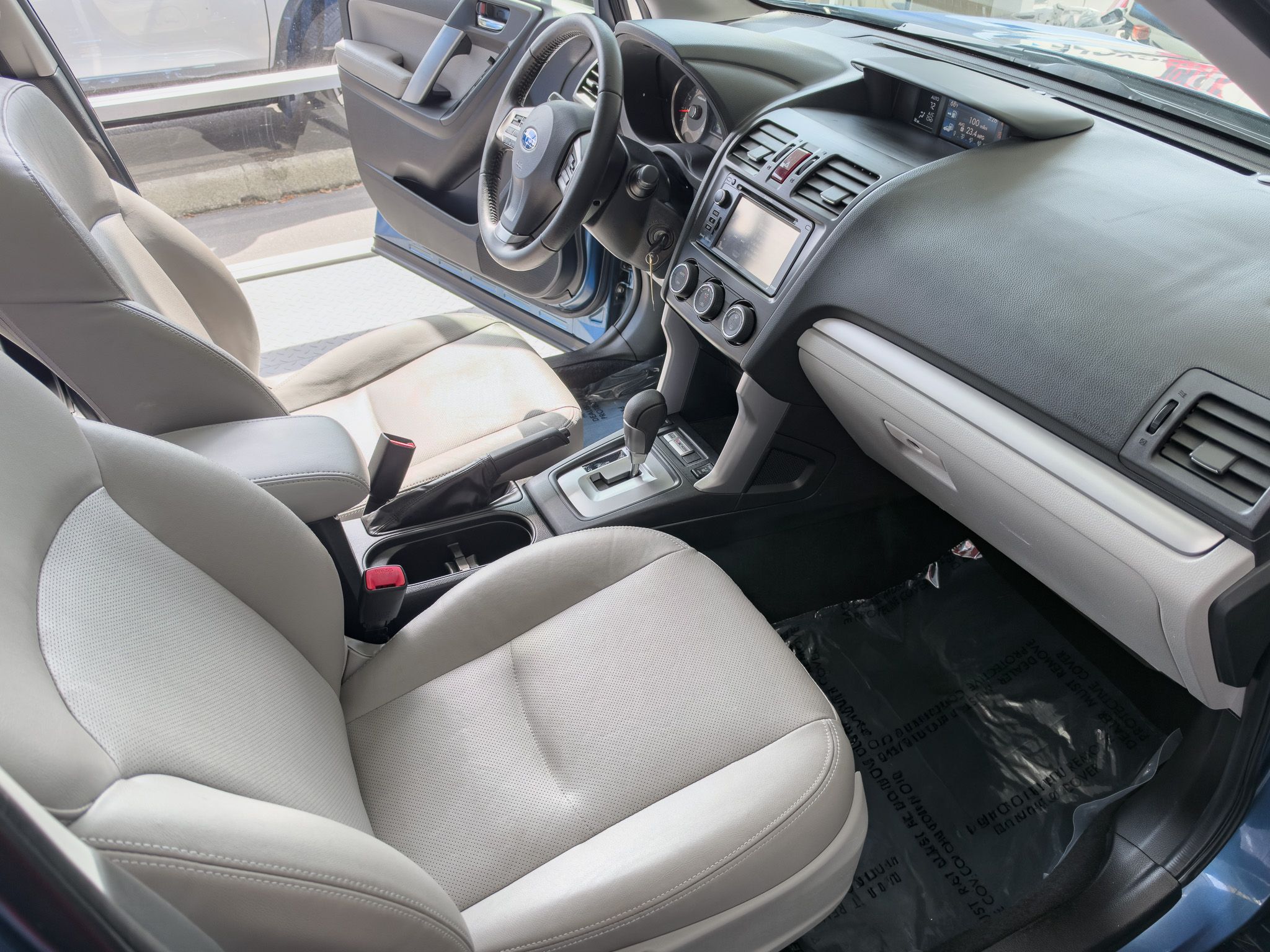 Used 2015 Subaru Forester 2.5i Limited AWD/4WD image 14