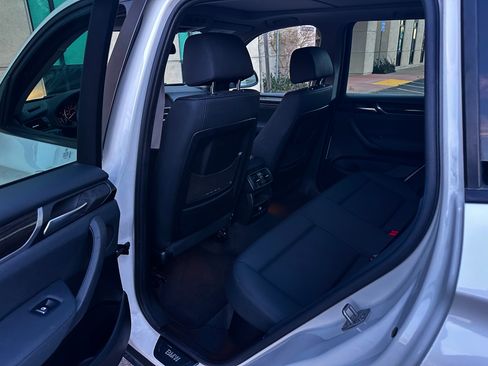 Used 2015 BMW X3 xDrive28i image 12