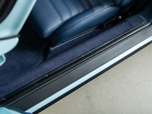 Used 1987 Porsche 911 Carrera Coupe RWD image 78