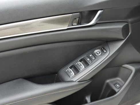 Used 2020 Honda Accord Sport image 47