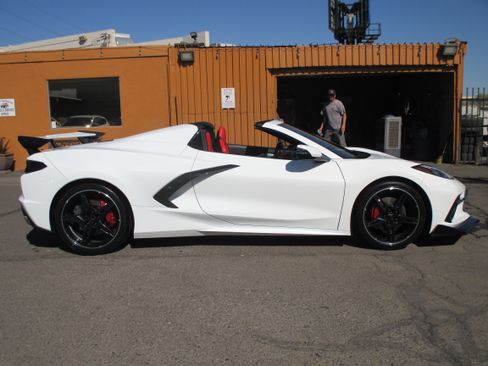 Used 2022 Chevrolet Corvette Stingray Preferred Conv w/ 2LT RWD image 5