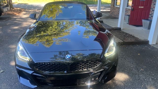 Used 2019 BMW Z4 sDrive30i RWD image 2