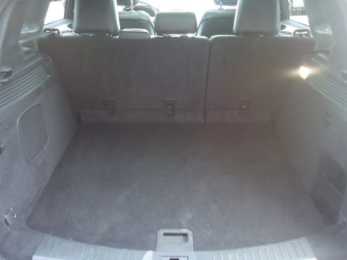 Used 2017 Lincoln MKC Select image 12