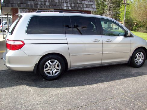 Used 2006 Honda Odyssey EX image 4