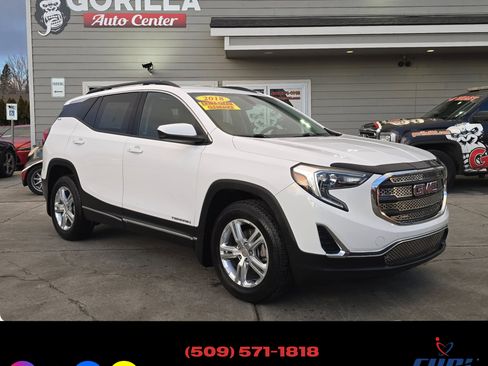 Used 2018 GMC Terrain SLE image 1
