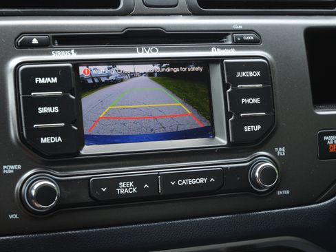 Used 2012 Kia Rio SX FWD image 16