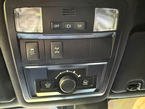 Used 2019 Toyota Tacoma 4x4 Double Cab image 17