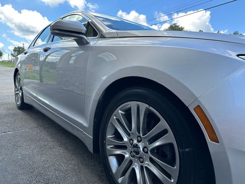 Used 2013 Lincoln MKZ UNAVAIL FWD image 10