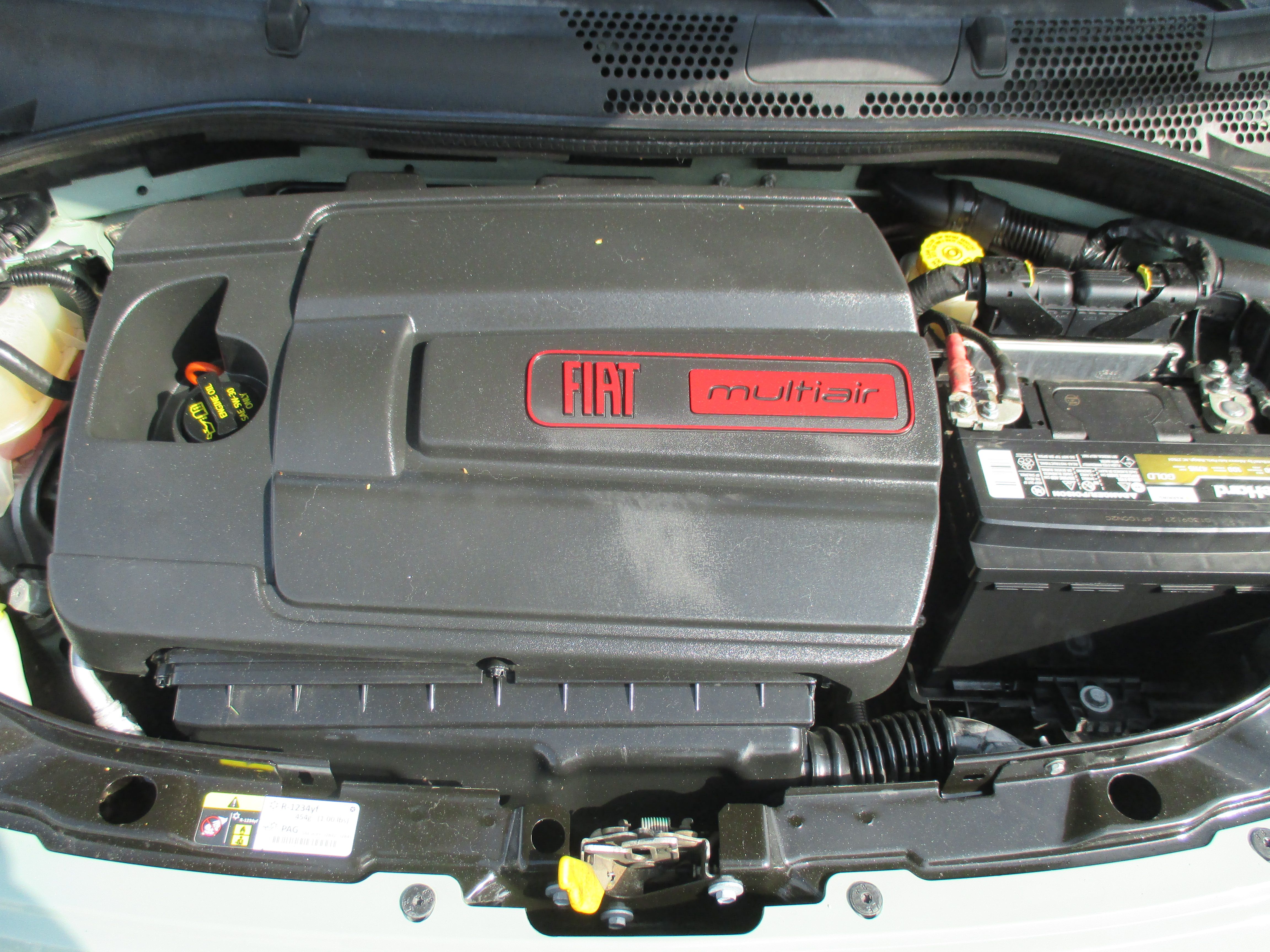 Used 2017 FIAT 500 Pop Hatchback FWD image 15