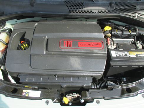 Used 2017 FIAT 500 Pop Hatchback FWD image 15