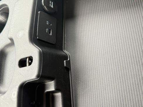 Used 2016 RAM 3500 Tradesman image 13